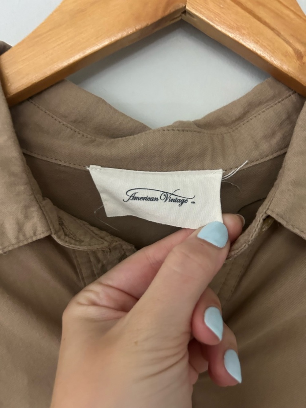 American Vintage Light Brown Button Down Collared Shirt - Picture 3 of 5